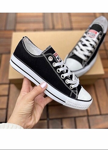 Bay bayan converse