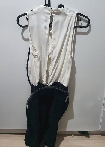 Zara Beyaz Siyah Kemerli Mini Tulum - Görsel 3