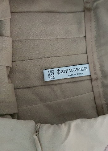 Stradivarus Marka Bej Pilili Midi Etek - Görsel 2