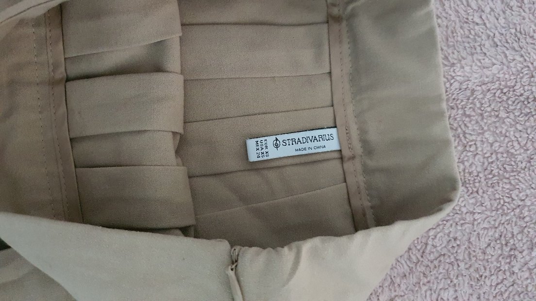 Stradivarus Marka Bej Pilili Midi Etek - Görsel 2