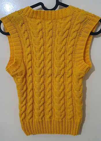 Sarı V Yaka Örgü Kadın Süveter - Görsel 3