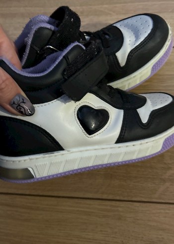 Çocuk Mor Siyah Cırt Cırtlı Spor Ayakkabı - Görsel 5