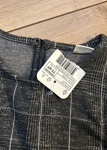 Kareli Gri Kolsuz Kız Elbisesi - Görsel 5