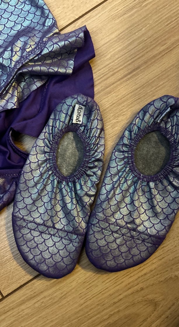 Parlak Mavi Kız Çocuk Mayo ve Ayakkabı Seti - Görsel 2