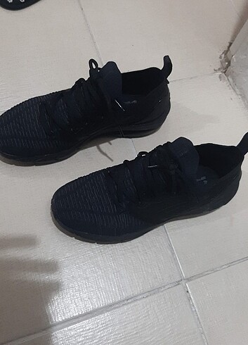 41 Beden Orjinal under armour giyilmemiş spor ayakkabı