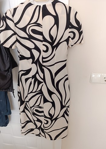 Zebra Desenli V Yaka Midi Elbise - Görsel 6