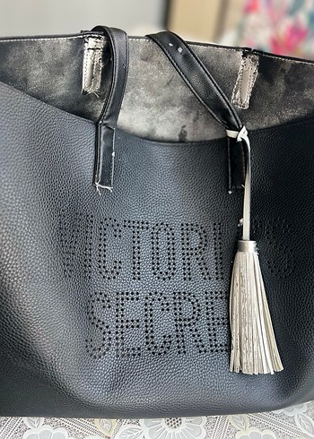 Siyah Deri Kadın Çanta Püsküllü - Görsel 2