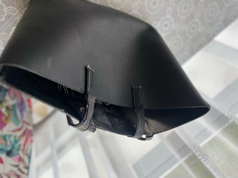 Siyah Deri Kadın Çanta Püsküllü - Görsel 4