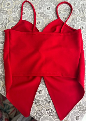 Kırmızı Askılı Dekolte Bluz - Görsel 5