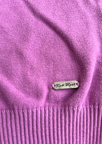 Mor V Yaka Triko Süveter - Görsel 4
