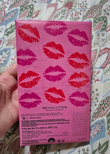 Beden Renk Revolution Mean Girls Burn Book Far Paleti