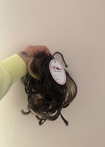 Bayan saçına dönüş tür sarma topuz saç - Görsel 2