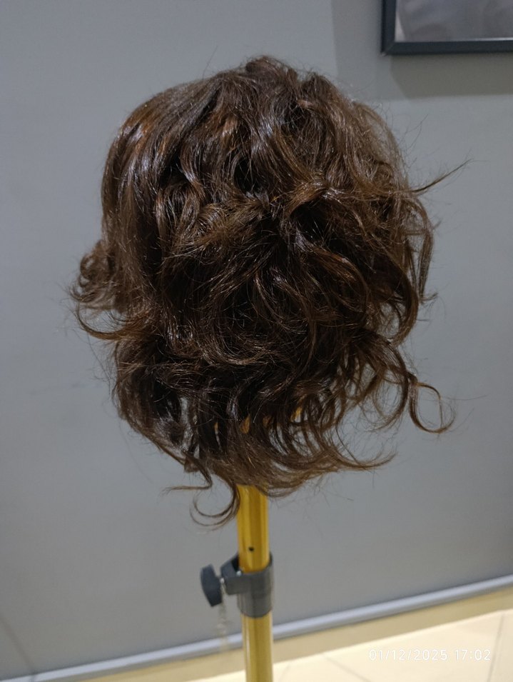 %100 gerçek insan saçı
Hiçbir işlem yapılmamış
Tamamen orijinal - Görsel 4