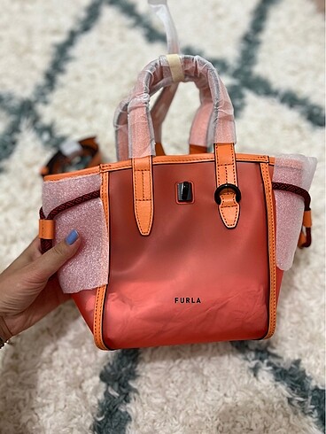 Furla çanta