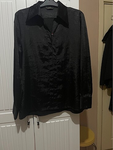 Unique Siyah saten gömlek