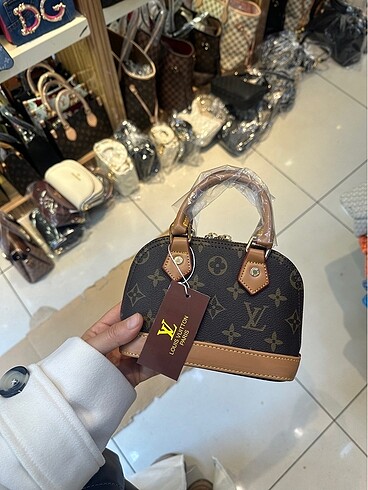 Louis Vuitton Çanta