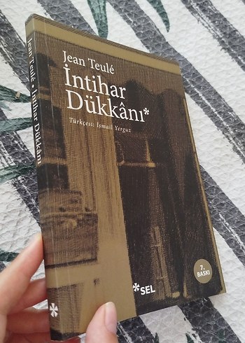 İntihar Dükkanı Kuşlar Yasına Gider Bir İdam Mahkumunun Son Günü