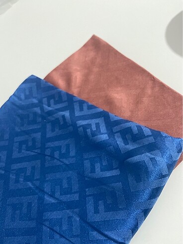 F desenli jakarlı Şal