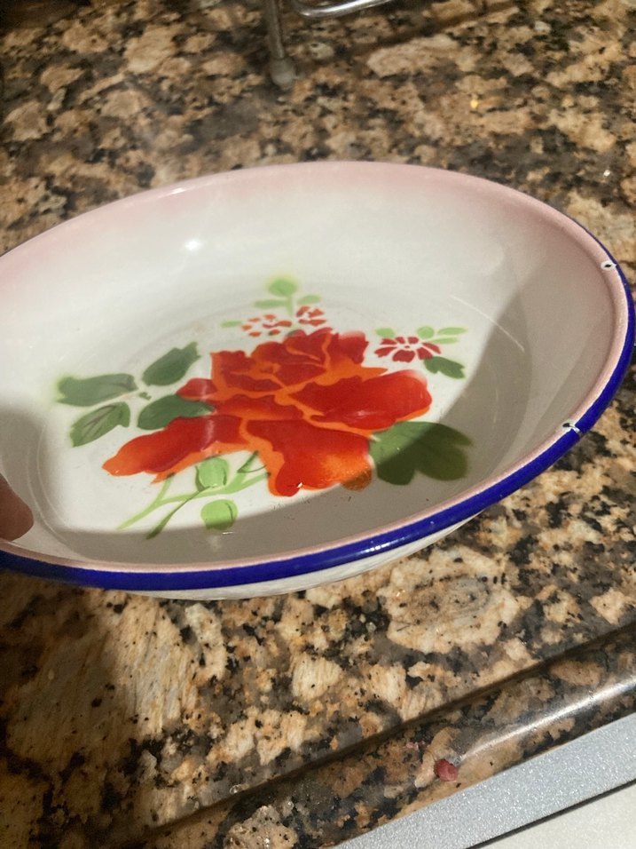 Çiçek Desenli Beyaz Emaye Kase - Görsel 3