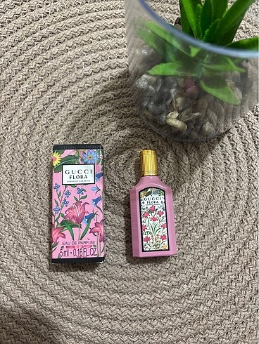 Gucci Flora Gorgeous Gardenia Edp 5ml