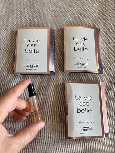 Lancome La Vie Est Belle L?eau de Parfüm 1,2ml 3 adet