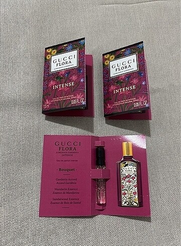 Chloé Sample