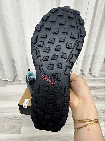 38 Beden gri Renk Sıfır adidas ayakkabı