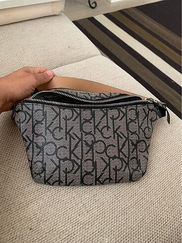 Calvin Klein CK BEL ÇANTASI