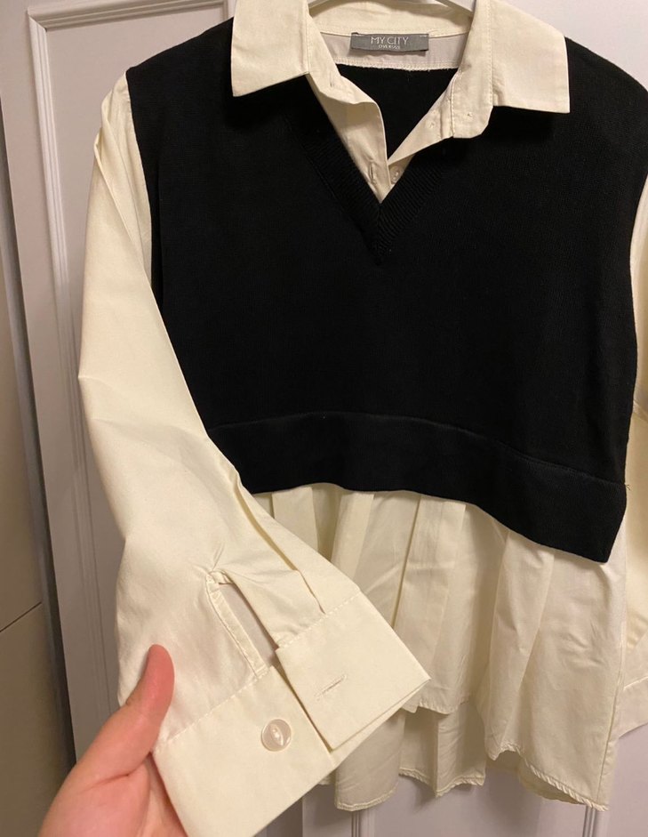 Pamuklu Beyaz Gömlek Siyah Süveter Detaylı - Görsel 3