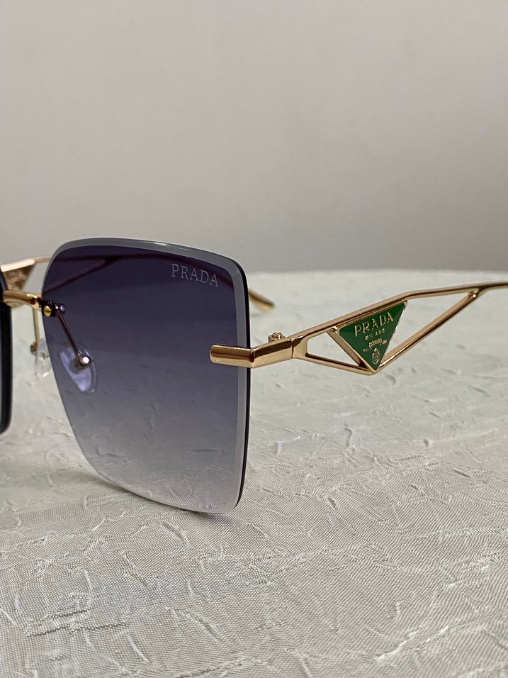 Prada Kadın Güneş Gözlüğü - Görsel 3