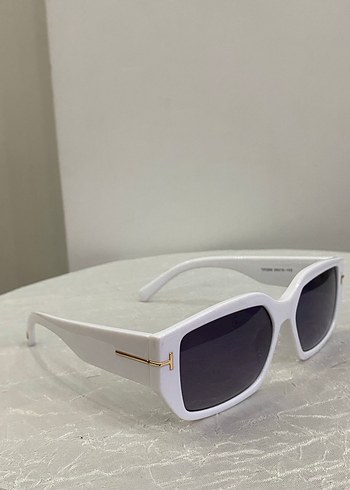 Tom Ford Beyaz Modern Klasik Kadın Güneş Gözlüğü - Görsel 2