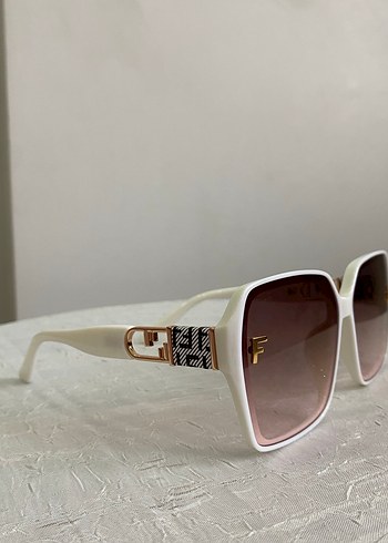 Fendi Kadın Güneş Gözlüğü - Görsel 2