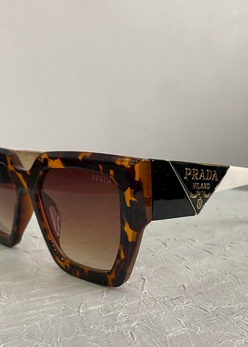 Prada Klasik Kahverengi Kadın Güneş Gözlüğü - Görsel 2