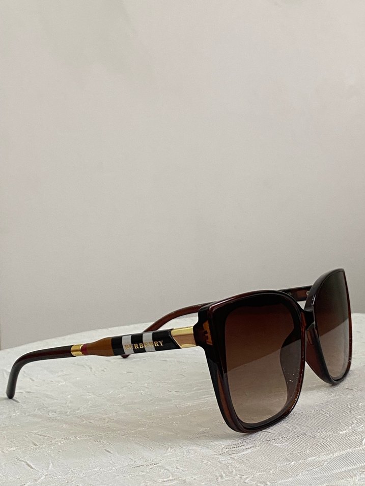 Burberry Kadın Güneş Gözlüğü - Görsel 2
