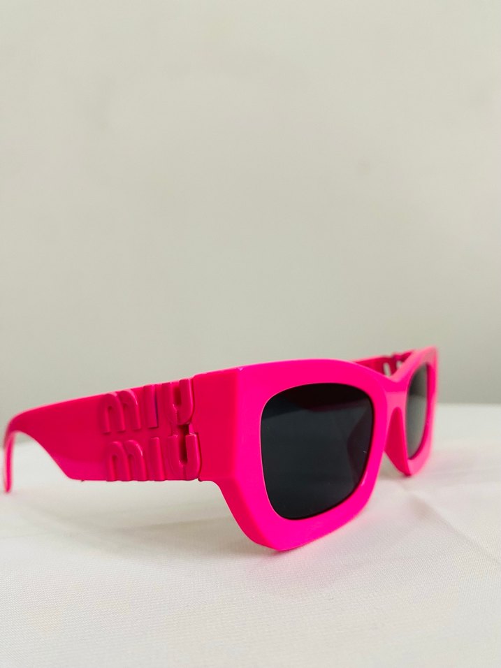 Parlak Pembe Miu Miu Kadın Güneş Gözlüğü - Görsel 2