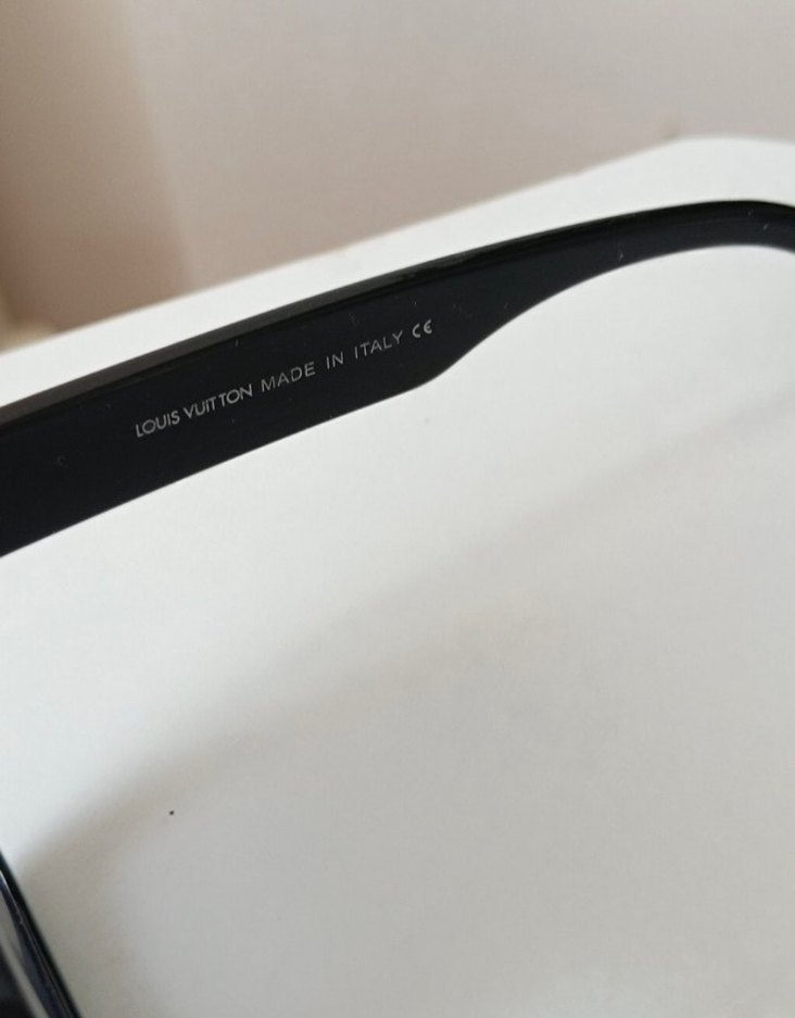 Louis Vuitton Siyah Kadın Güneş Gözlüğü - Görsel 4