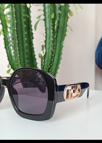 Fendi Kadın Güneş Gözlük - Görsel 3