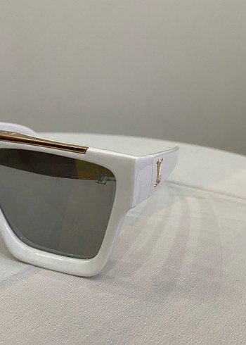Louis Vuitton Unisex Güneş Gözlüğü - Görsel 4