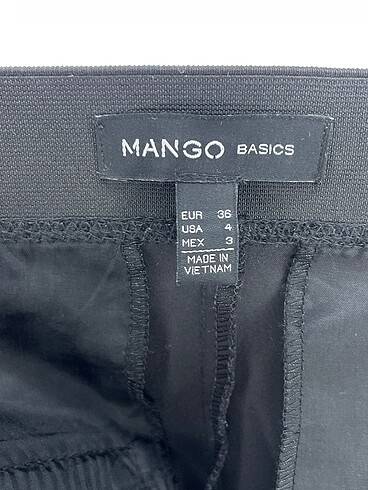 36 Beden siyah Renk Mango Düz Kesim %70 İndirimli.
