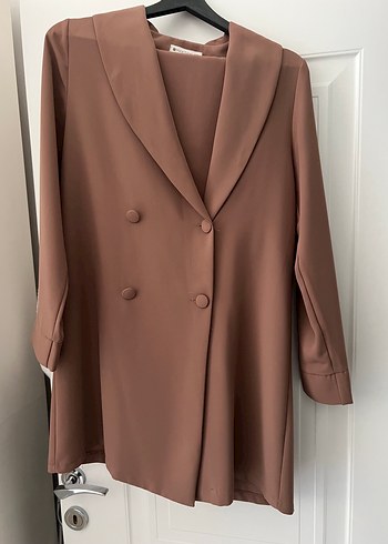 Kahverengi Uzun Kollu Düğmeli Blazer Pantolon Takım