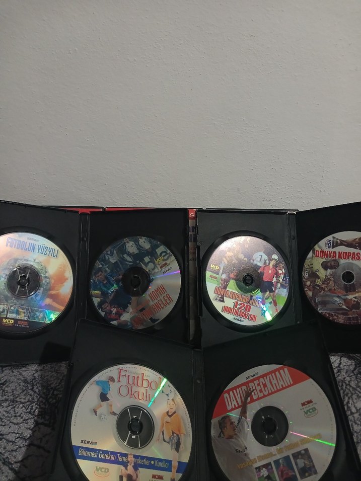 Futbol Dünyası 8 Kutu 16 CD Tam Takım - Görsel 2