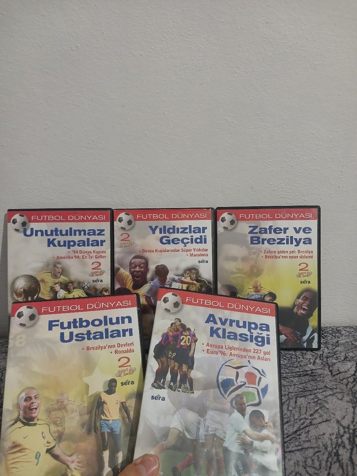 Futbol Dünyası 8 Kutu 16 CD Tam Takım - Görsel 3