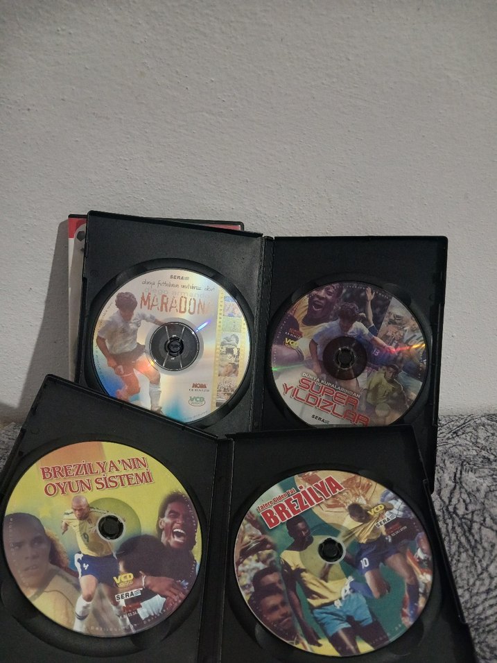 Futbol Dünyası 8 Kutu 16 CD Tam Takım - Görsel 5