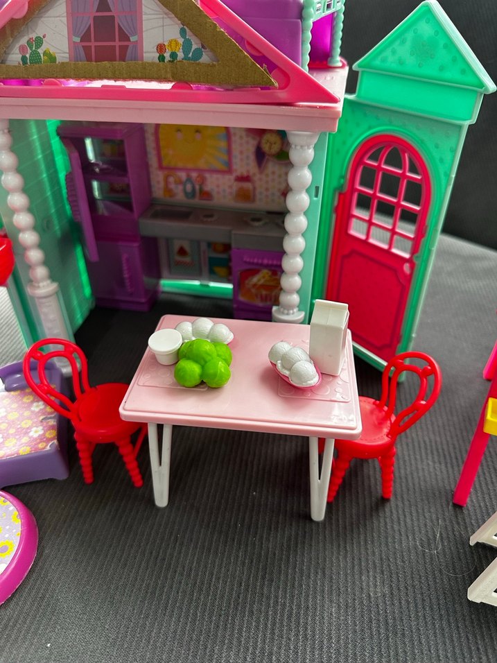 Barbie chelsea evi - Görsel 5