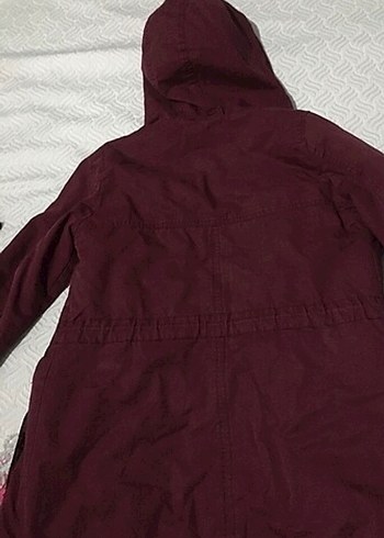 Bordo Kapüşonlu Kadın Mont Peluş Detaylı - Görsel 3