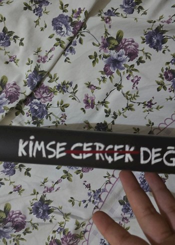 Beden Kimse Gerçek Değil Romanı #ZEYNEPSEY