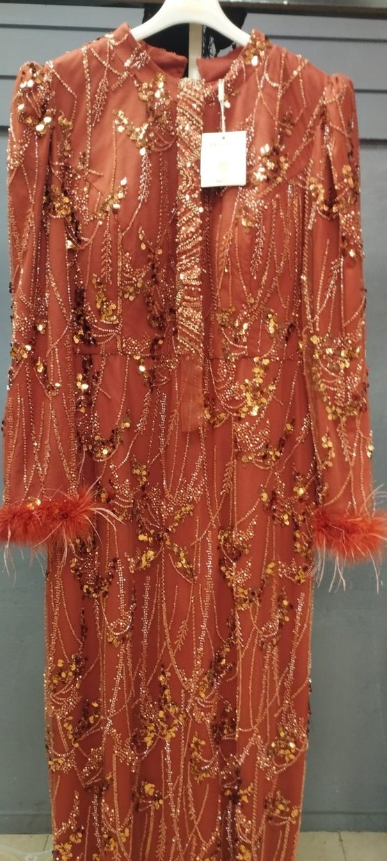 Pul İşlemeli Kırmızı Midi Kadın Abiye - Görsel 3