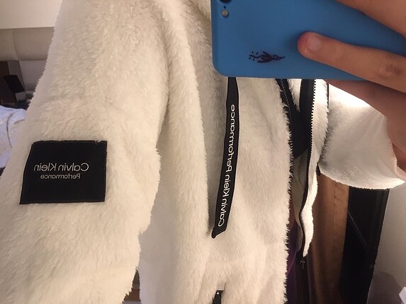 m Beden calvin klein etiketli peluş mont