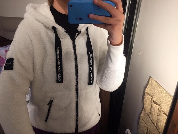 m Beden beyaz Renk calvin klein etiketli peluş mont