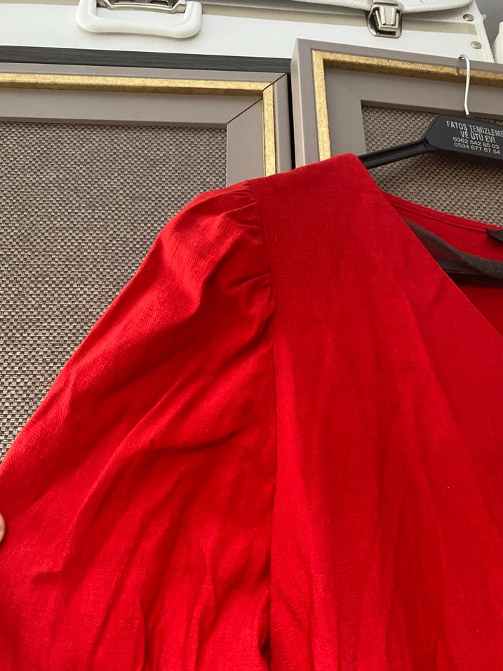 Kırmızı V Yaka Uzun Kollu Hamile Tuniği - Görsel 3